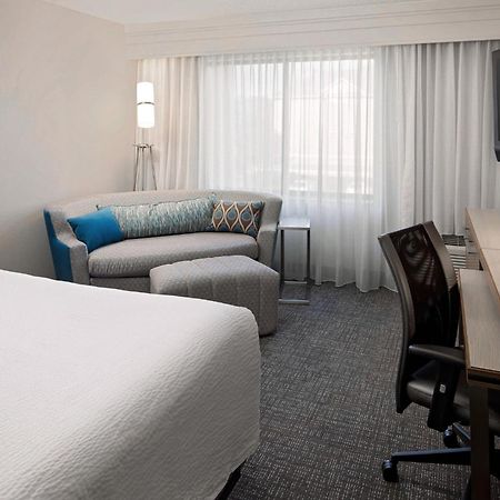 מלון Courtyard Houston Westchase מראה חיצוני תמונה