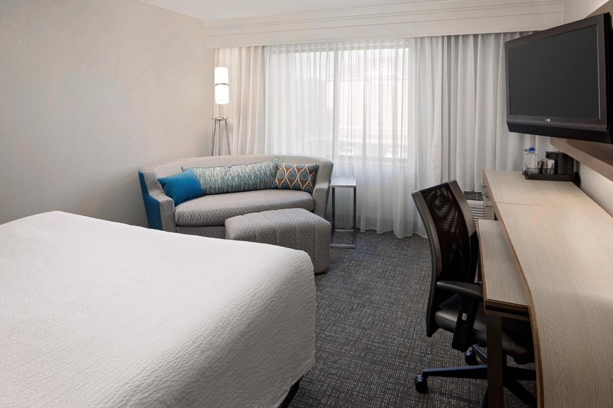 מלון Courtyard Houston Westchase מראה חיצוני תמונה