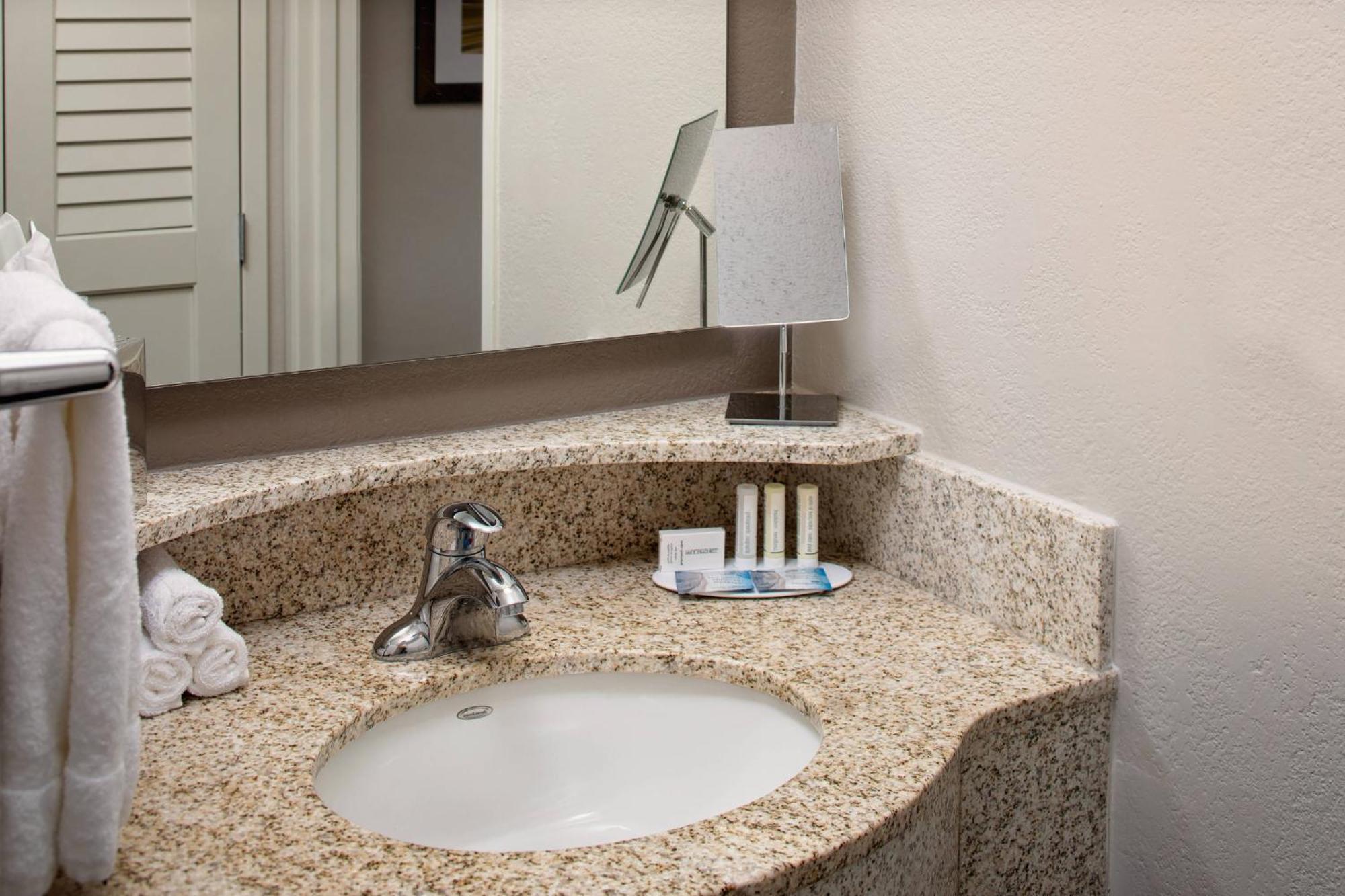 מלון Courtyard Houston Westchase מראה חיצוני תמונה